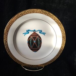 Gold Buffet Royal Gallery Vintage Egg Plate.